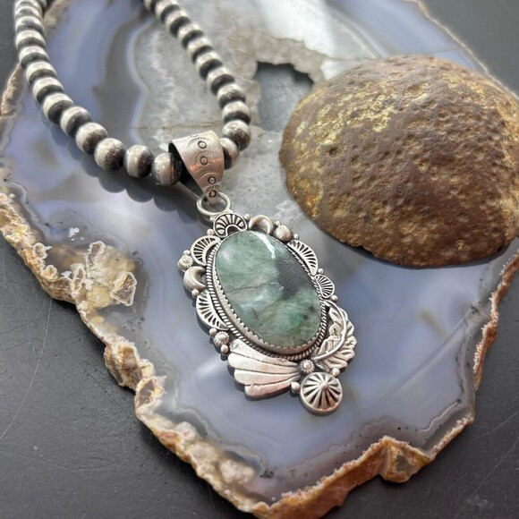 Sterling Silver Southwestern Style Oval Emerald Decorated Pendant For Women #1 - Picture 4 of 10